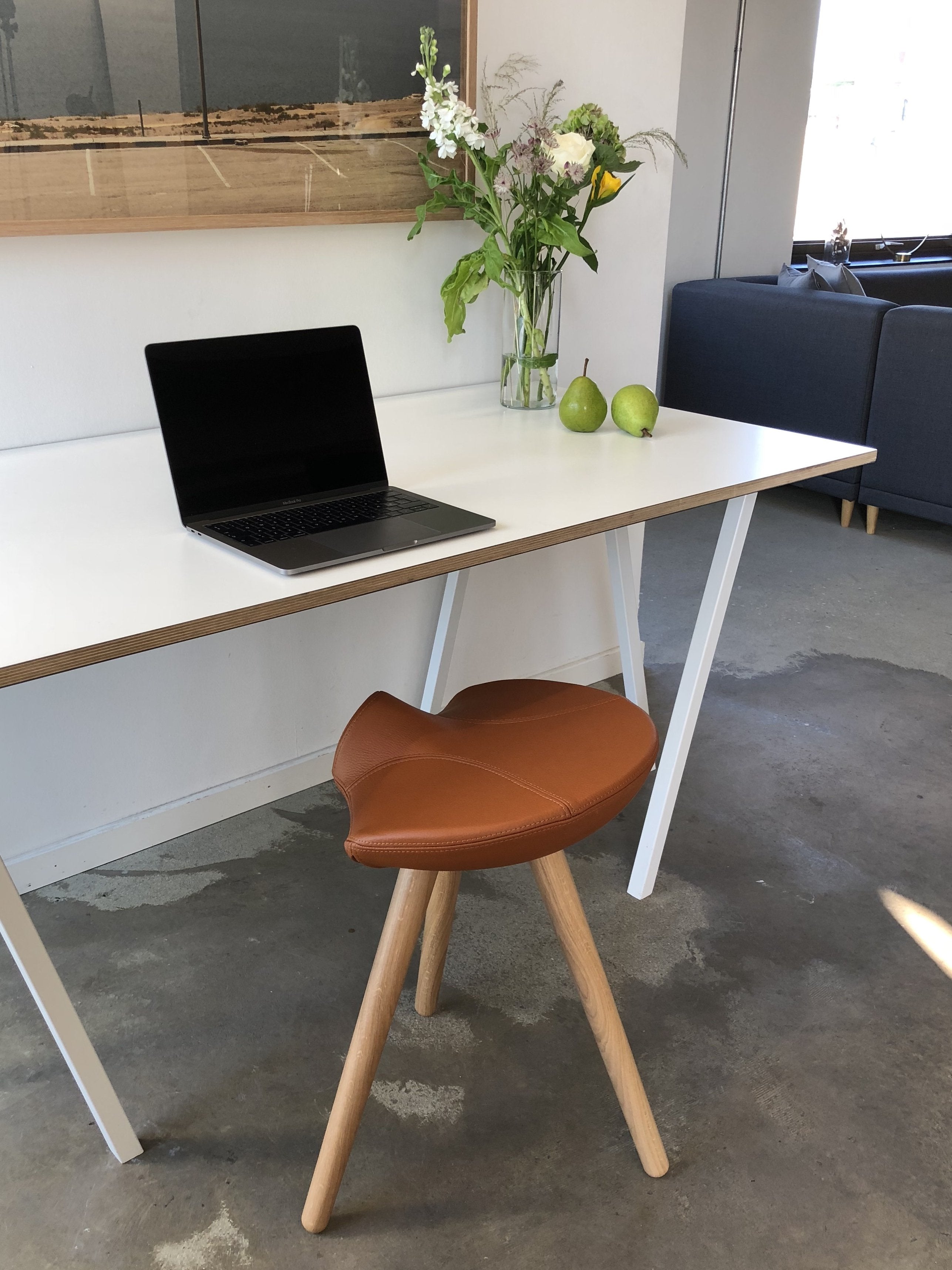 CCL Low Bar stool